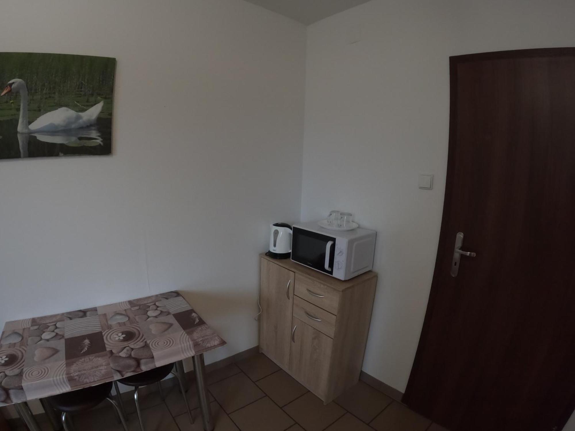 Noclegi U Adama Kajetany Exterior photo
